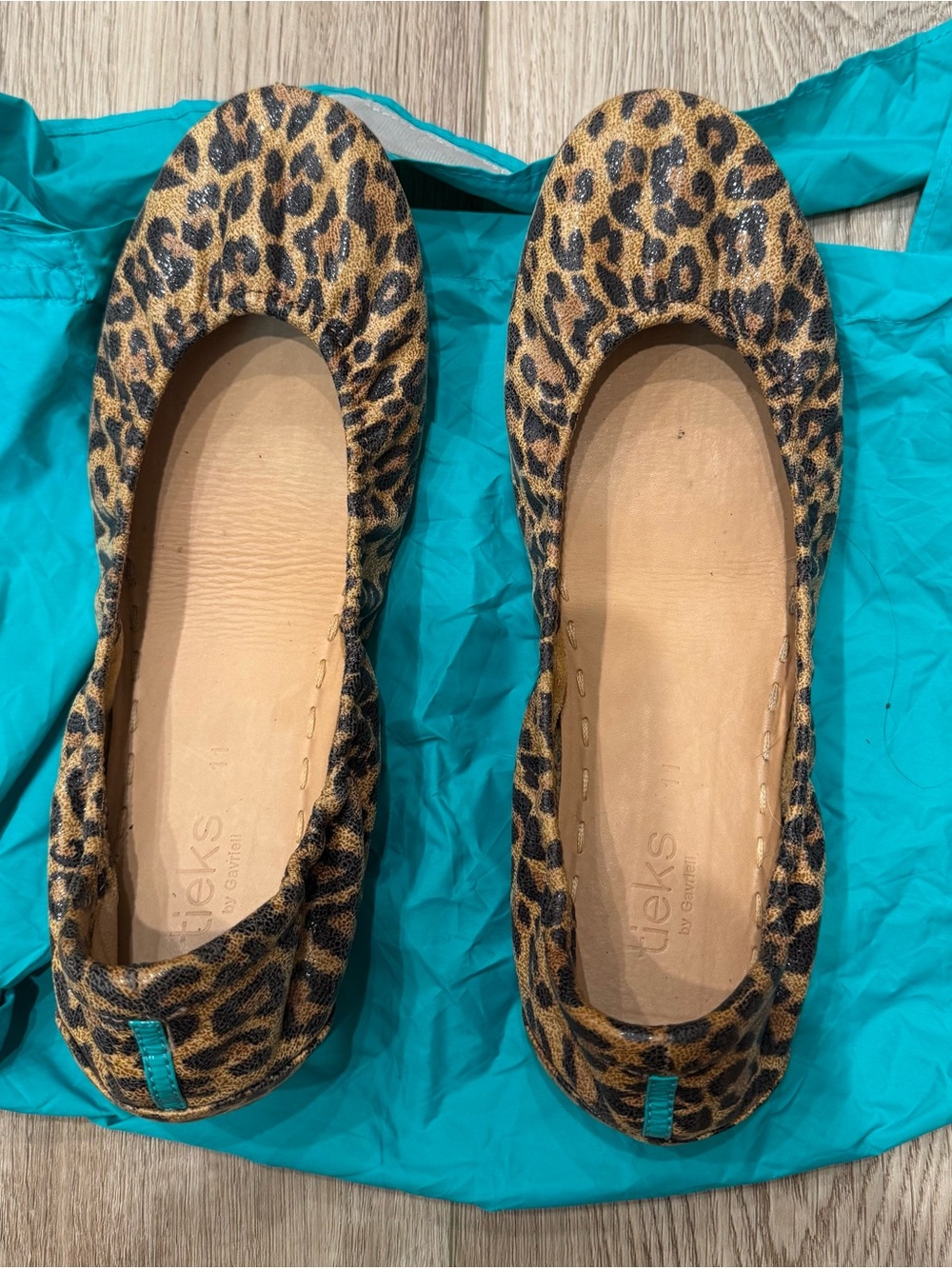 Tieks Leopard Print Foldable Leather Ballet Flats - Tan and Black